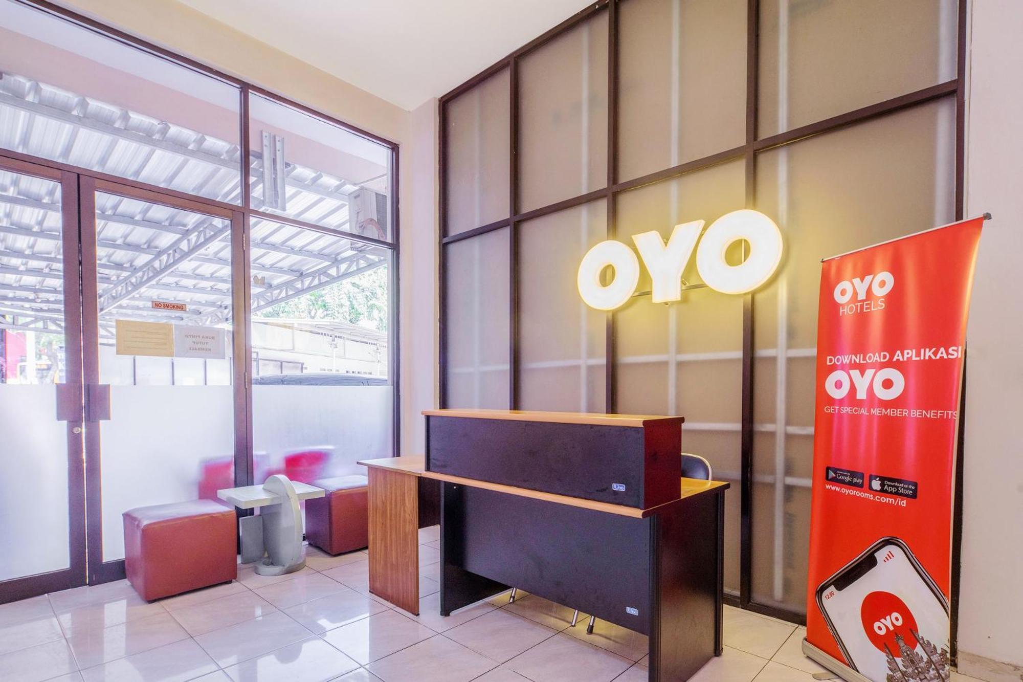 Super Oyo 866 Idola Residence Jakarta Exterior foto