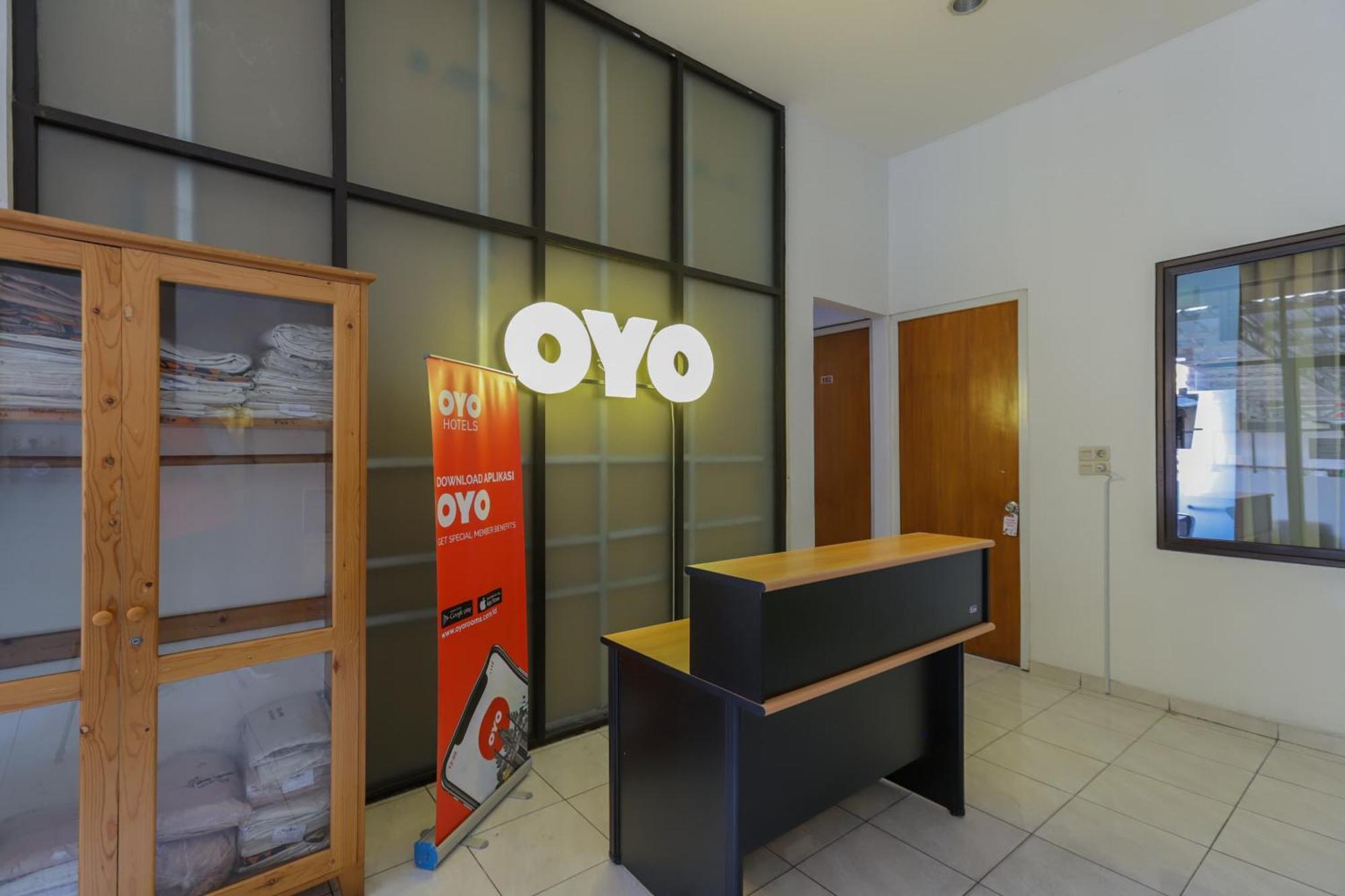 Super Oyo 866 Idola Residence Jakarta Exterior foto