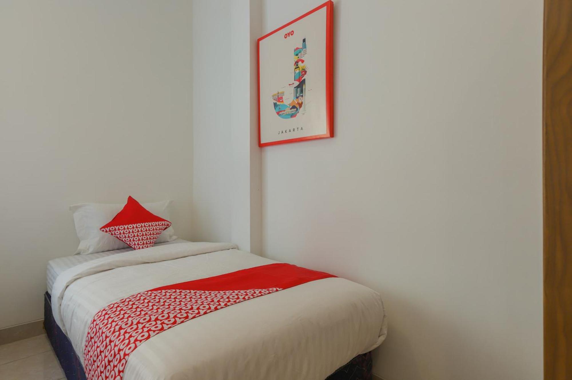 Super Oyo 866 Idola Residence Jakarta Exterior foto