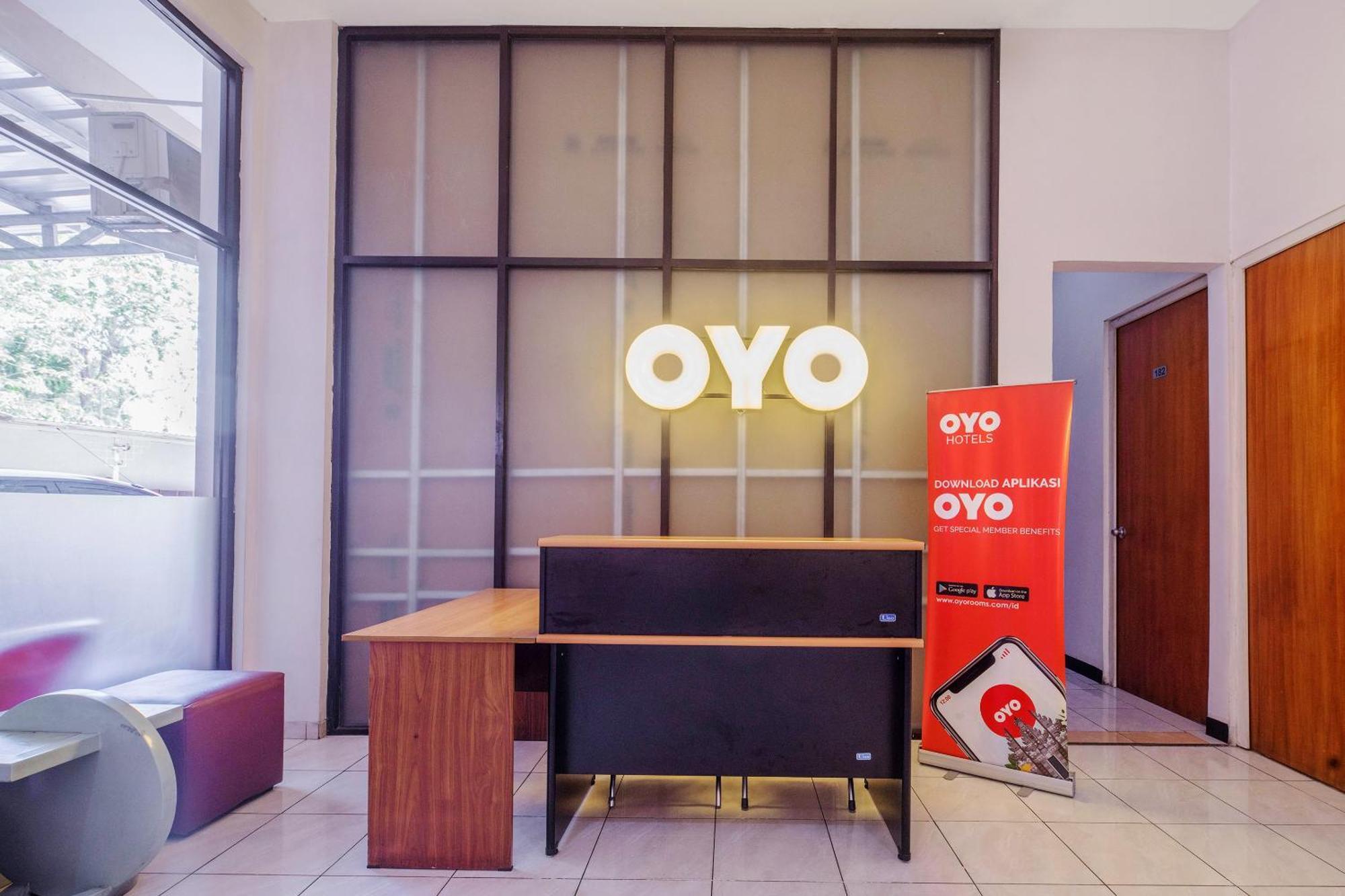 Super Oyo 866 Idola Residence Jakarta Exterior foto